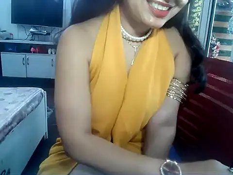 yourradhika live sex cam