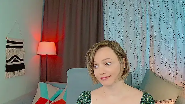 SweetEye live sex cam