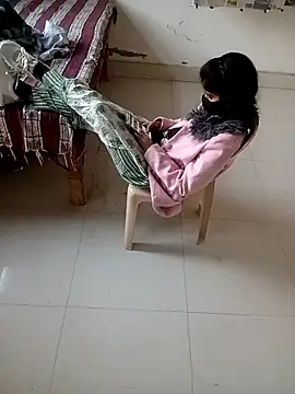 Kavya-collage's cam snapshot