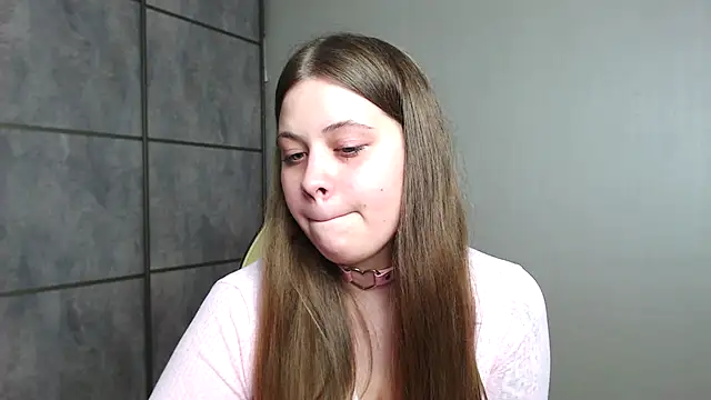 kiraparkers's cam snapshot