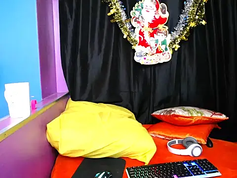 indianmaxine07's cam snapshot