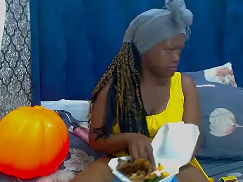 DarkBeauty33's cam snapshot