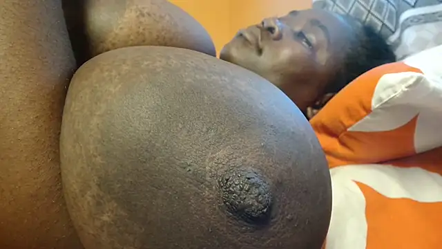 titi_fiesta's cam snapshot