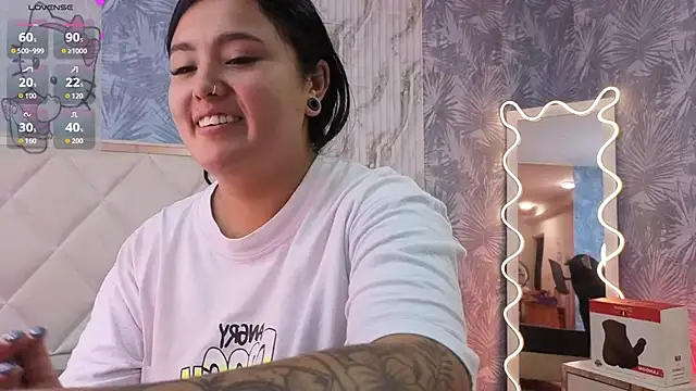 Mellani_tay's cam snapshot