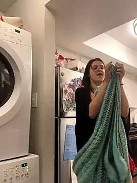 SafeinouterSpace's cam snapshot