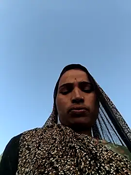 Hot_raaani's cam snapshot