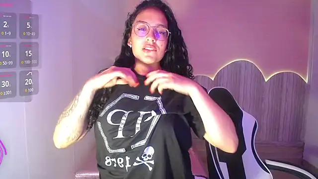 tamara_brown_t's cam snapshot