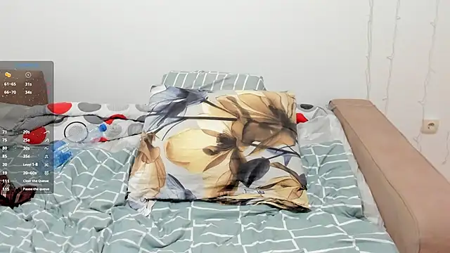 1lindsey1's cam snapshot