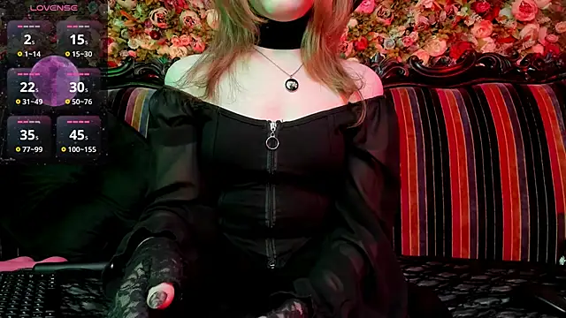 EllieMori's cam snapshot