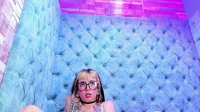 Samantha_Smiith's cam snapshot