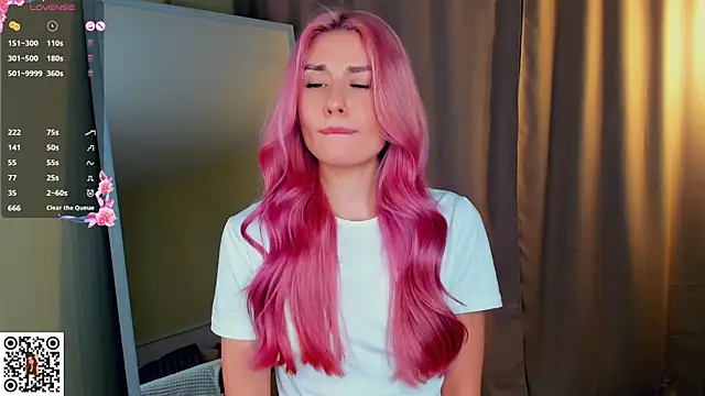 MinaRuzzo's cam snapshot