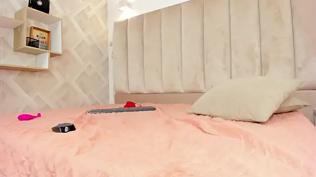 Anniie_Queen's cam snapshot