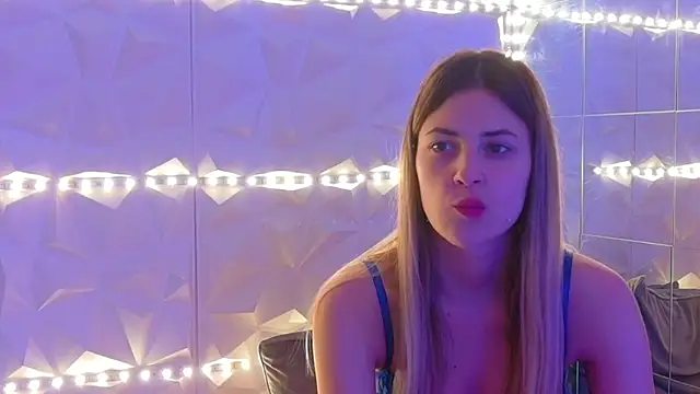 Aishha_'s cam snapshot