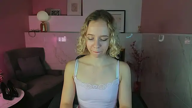 Tiffany__May's cam snapshot