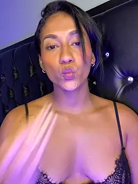 mailyreid's cam snapshot