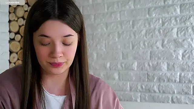 LowOncoming's cam snapshot