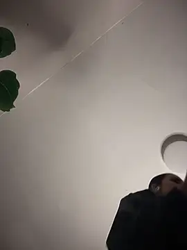 Hilary_pinkk's cam snapshot