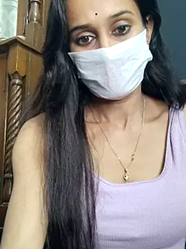 Saharaa's cam snapshot