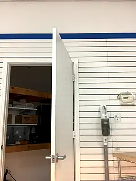 Kora_Kat's cam snapshot