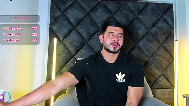 Dimitri_Bass live sex cam