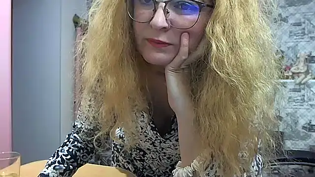 Helen1974's cam snapshot