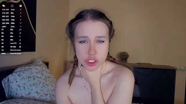 MaliaBourraine's cam snapshot