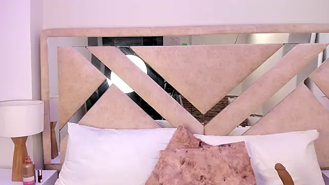 ximena_vasquez8's cam snapshot