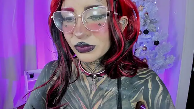 Nickidoll66-'s cam snapshot