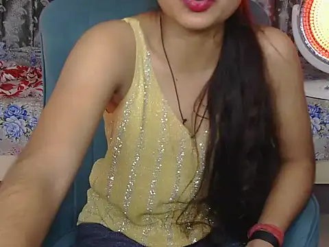 alaviya-19's cam snapshot