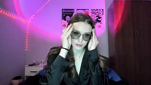 tinyglow's cam snapshot