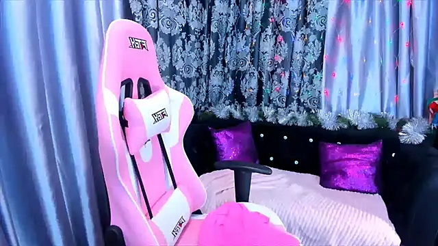 KamilaFoxy's cam snapshot