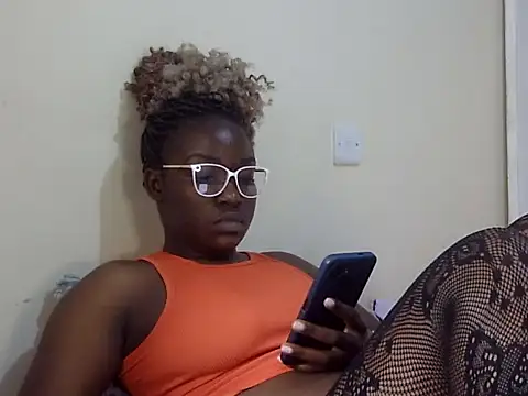 Sexy-suzy's cam snapshot