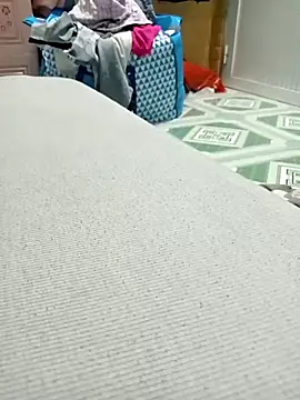 Mira177-'s cam snapshot