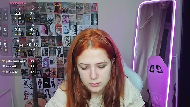 Anora_Miller's cam snapshot