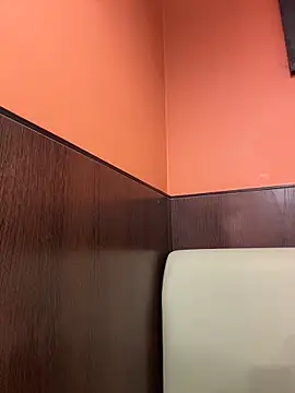 ErikaMuse's cam snapshot