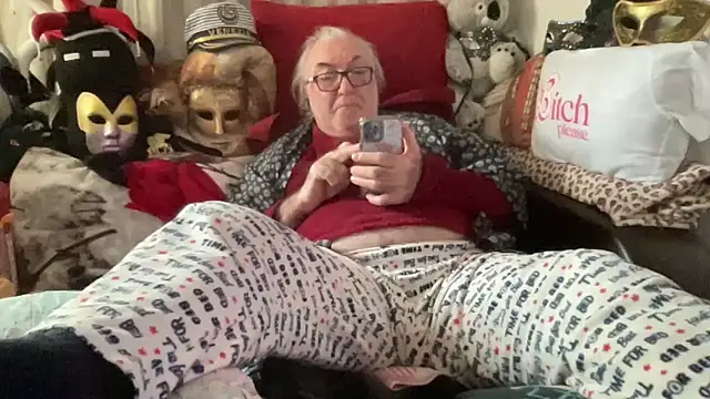 EroticVenetian's cam snapshot