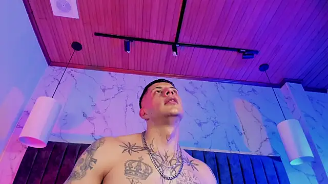 Dustin_Sonne's cam snapshot