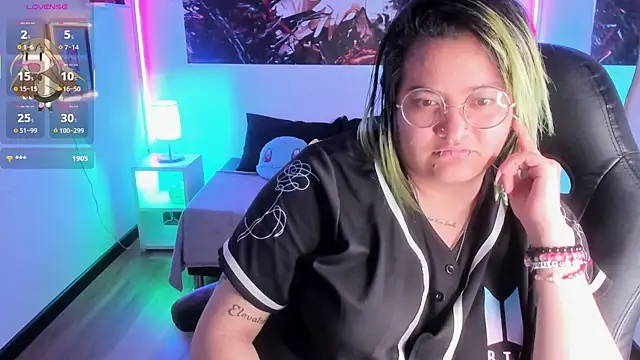 lucky-leah's cam snapshot