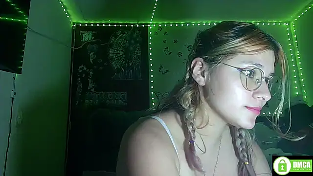 Star_Eli's cam snapshot