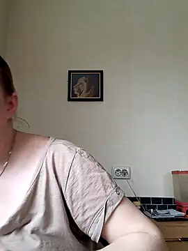 blondyaguar's cam snapshot