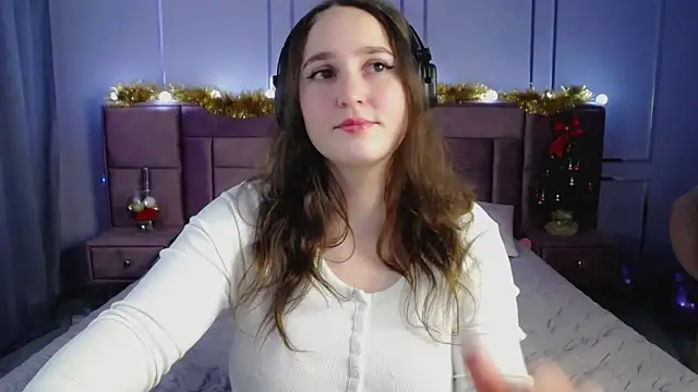 ElisonMinix's cam snapshot