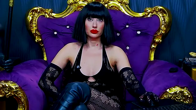 LaraMaeve's cam snapshot