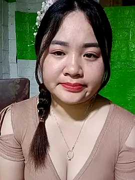 Bee-bgolden's cam snapshot