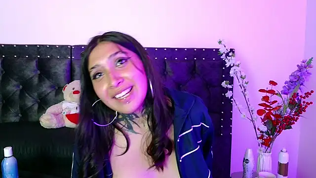 DanielaGarcia_SM's cam snapshot