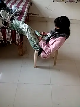 Kavya-collage's cam snapshot