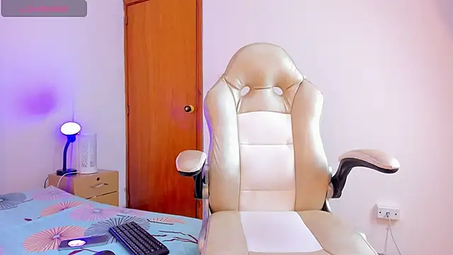 AresReed live sex cam