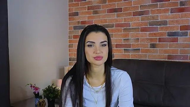 NyraSolace live sex cam