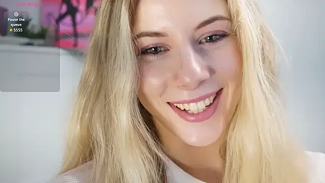 evy_miu's cam snapshot