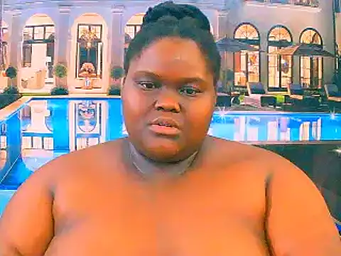 EbonyHotBuns's cam snapshot