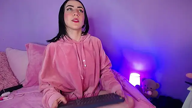 LiliBundy's cam snapshot